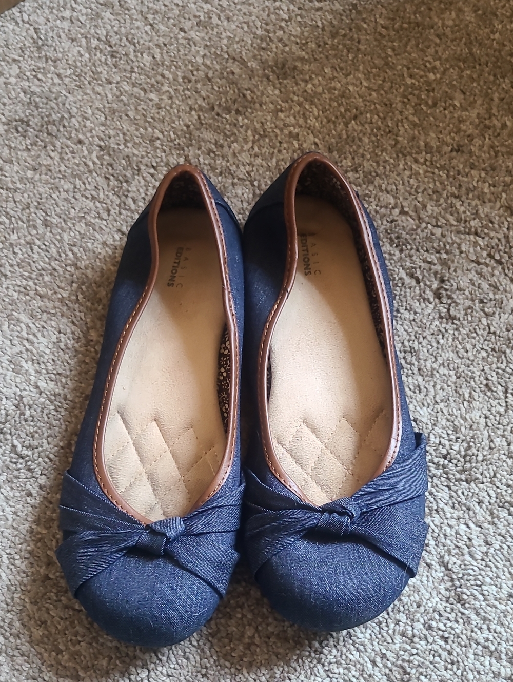 Basic Editions Navy Knot-Front Ballet Flats